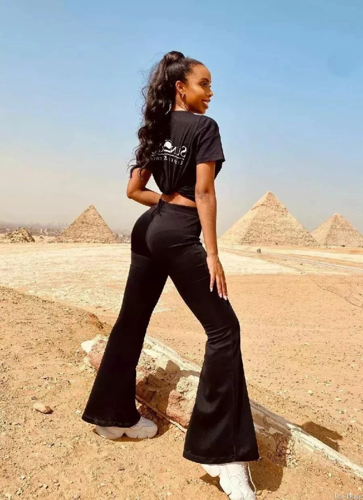 Andrea Profile image 4