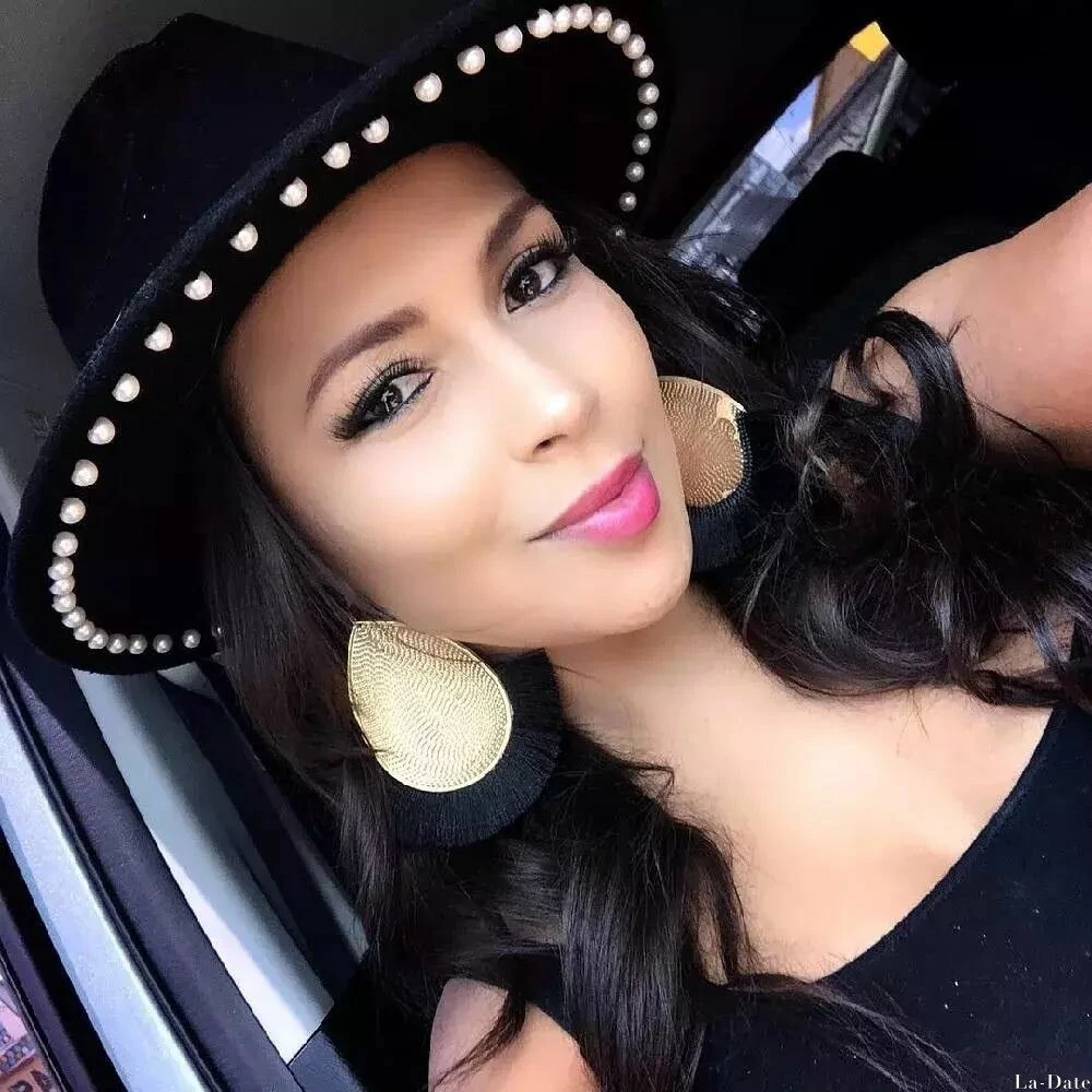 Cindy Profile image 1