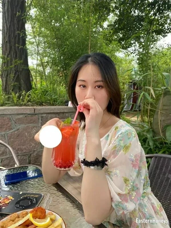 Shixia Profile image 2