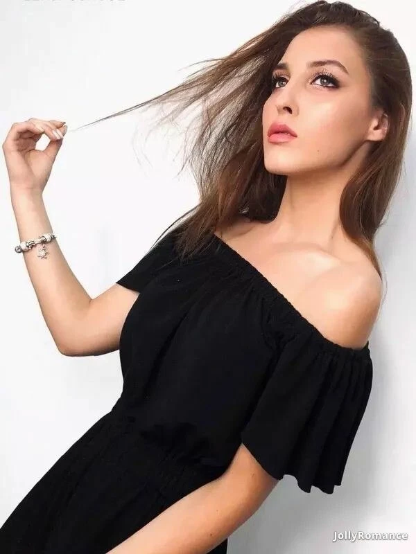 Natalia Profile image 4