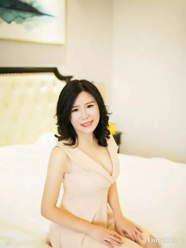 Xiaoying Profile image 3