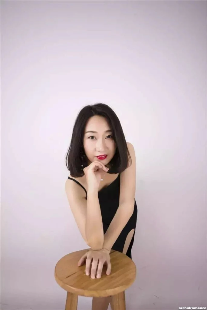 Chun Yan Profile image 4