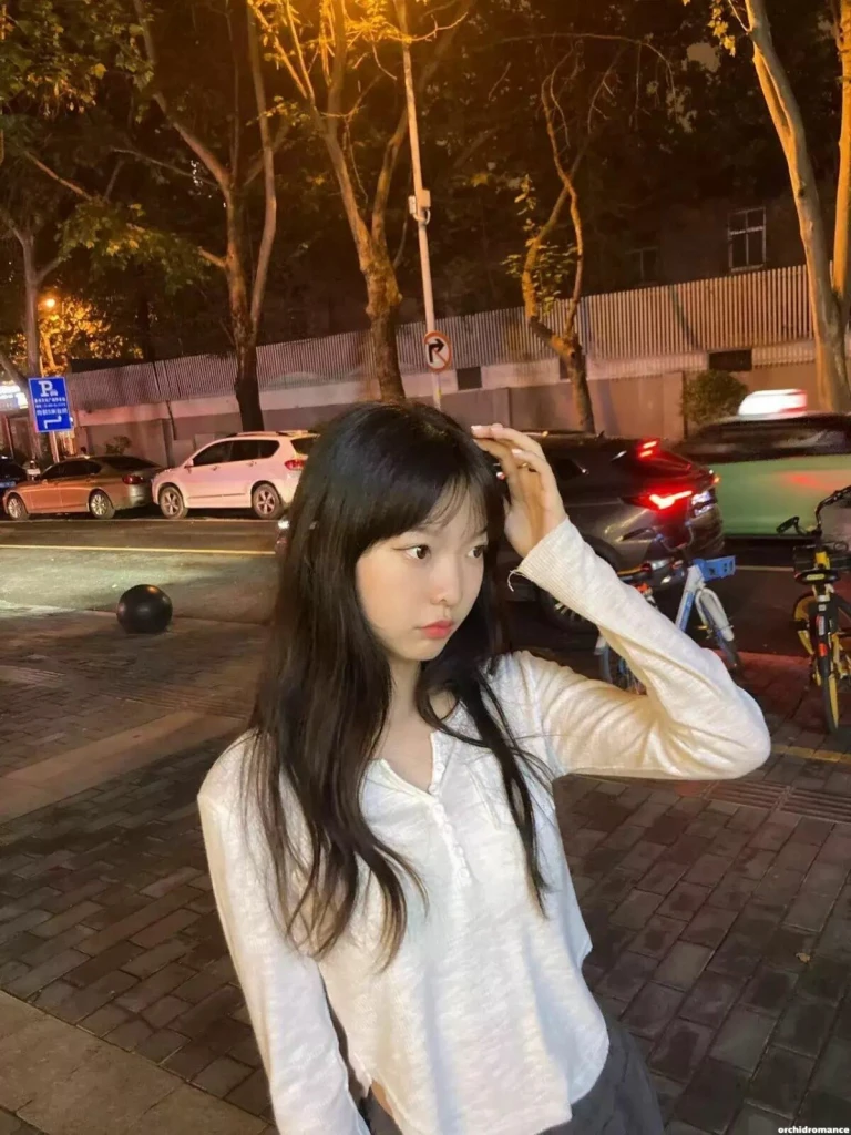 Hehua Profile image 4