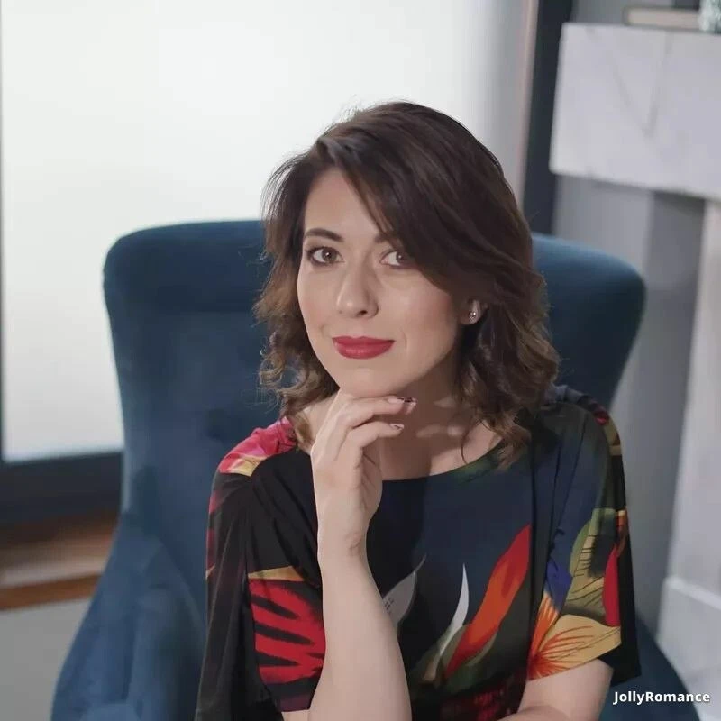 Oksana Profile image 4