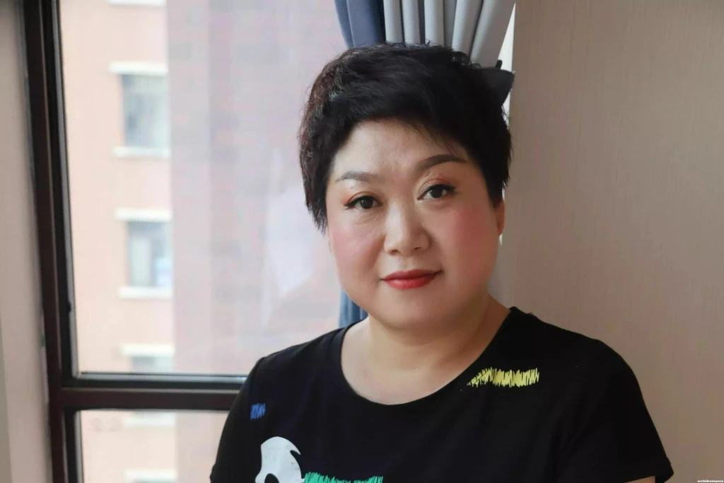 Liping Profile image 3