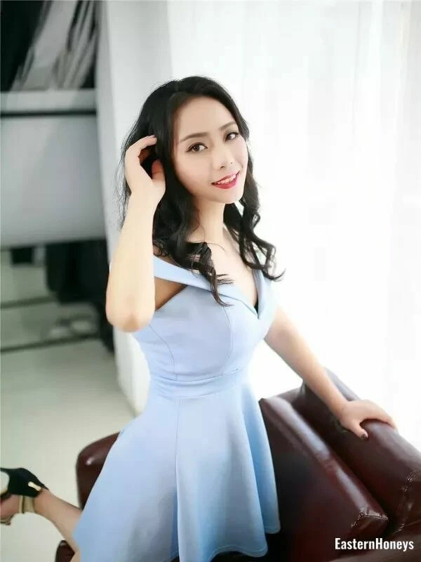 Ling Profile image 1