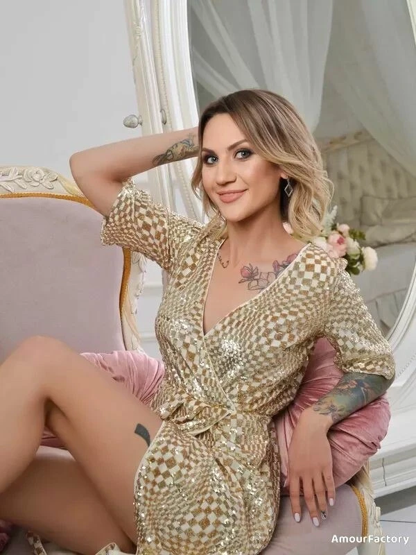 Svitlana Profile image 2