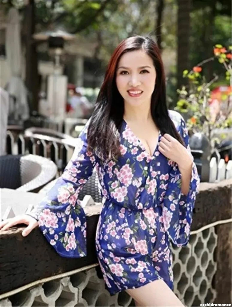 Dongni Profile image 1