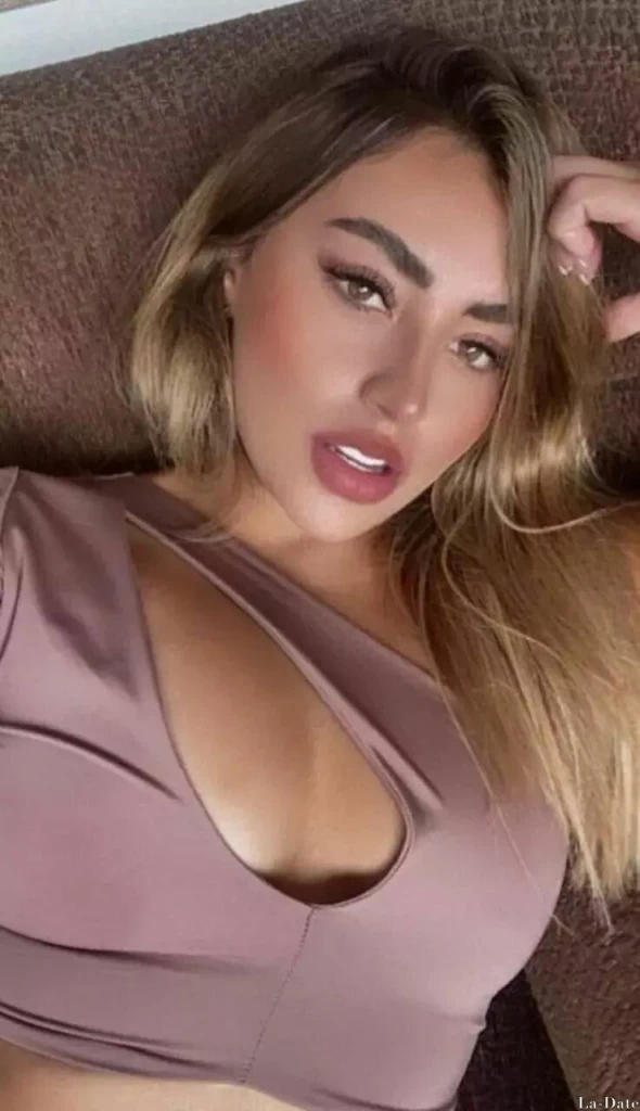 Karen Profile image 2