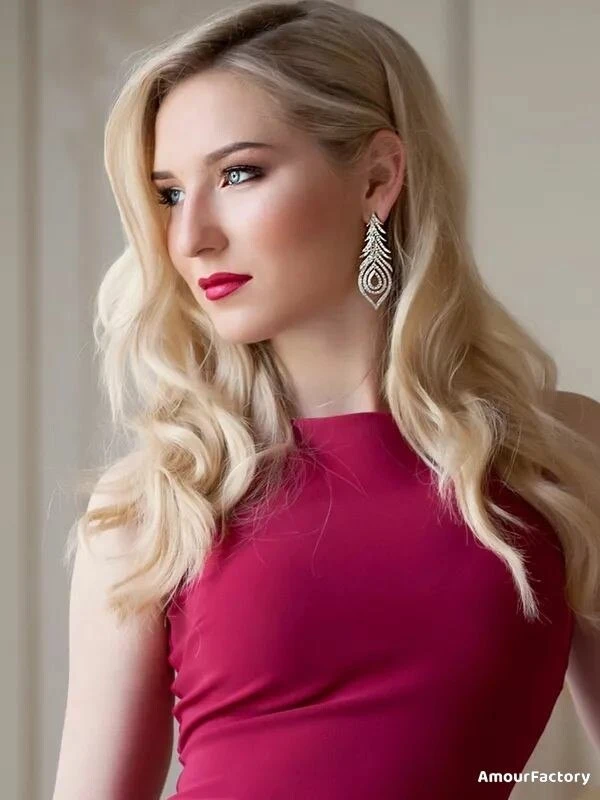 Maria Profile image 1