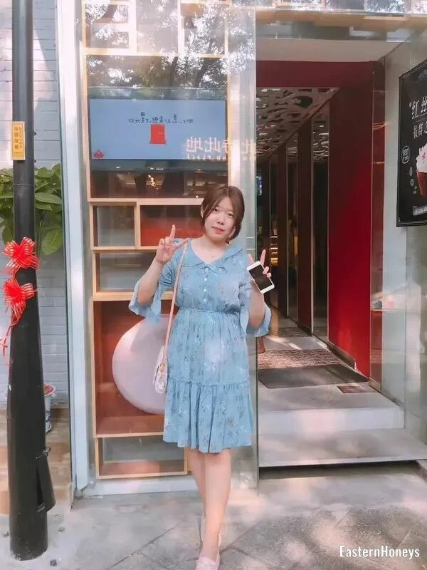 Dehui Zeng Profile image 1