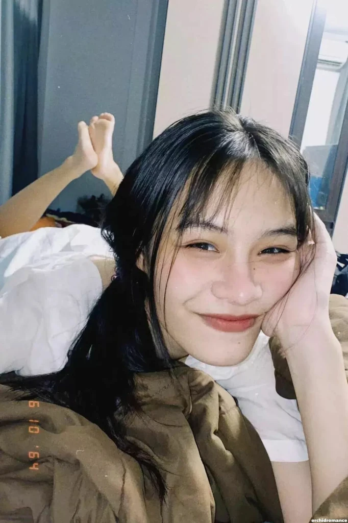 Narinporn Profile image 2