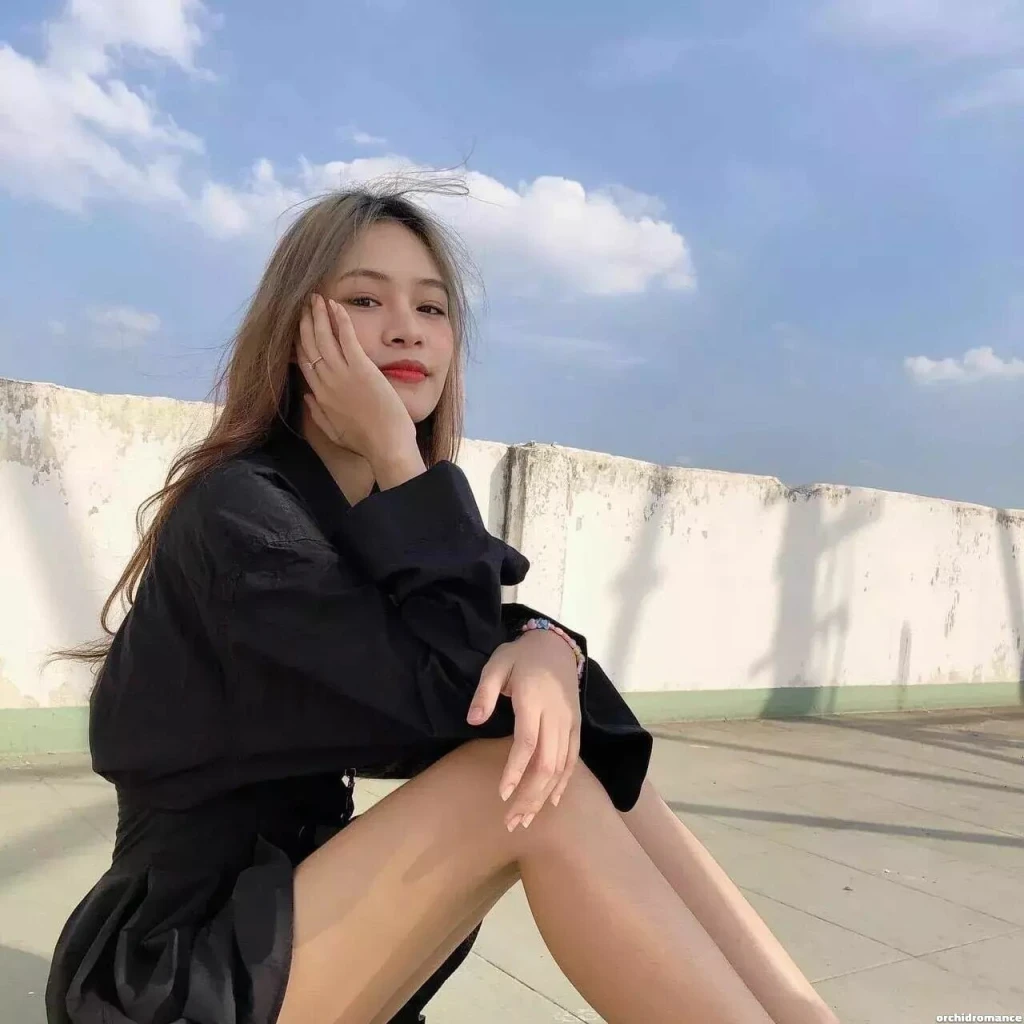 Narinporn Profile image 3