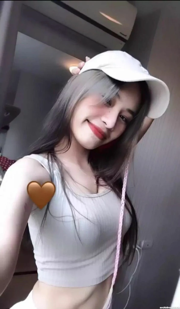 Narinporn Profile image 4