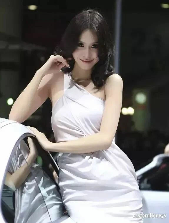 Worrakamon Profile image 2