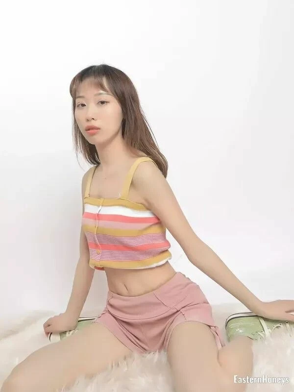 Yanan Profile image 3