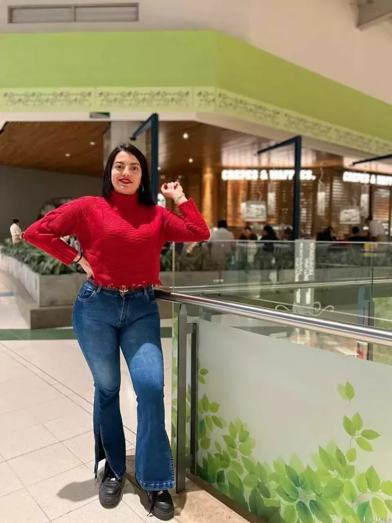 Martha Profile image 3