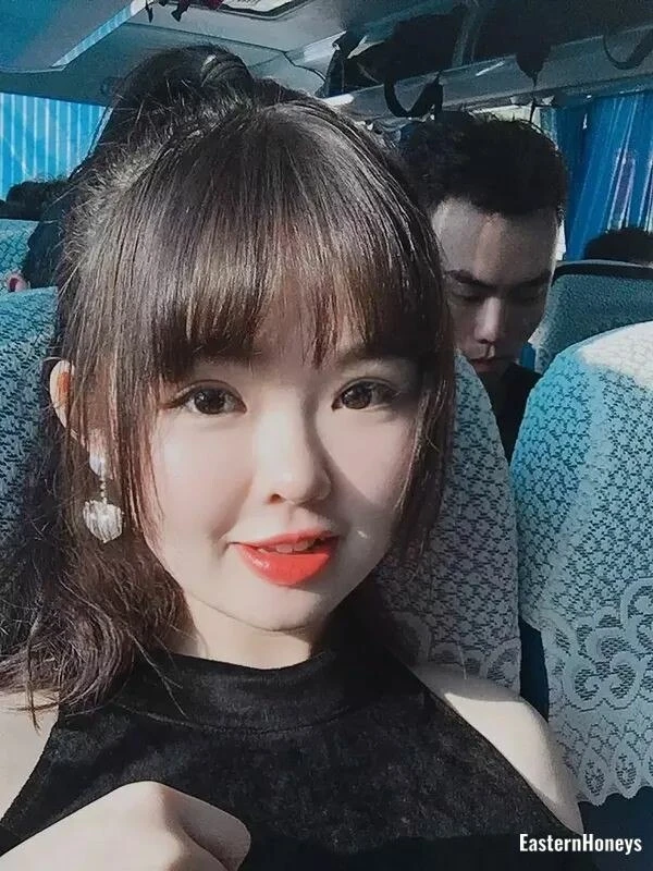 Yuhua Profile image 1