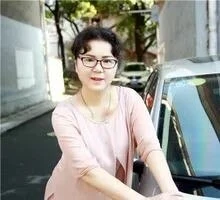 Hong Profile image 1