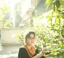 Hong Profile image 2