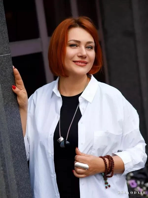 Karina Profile image 1