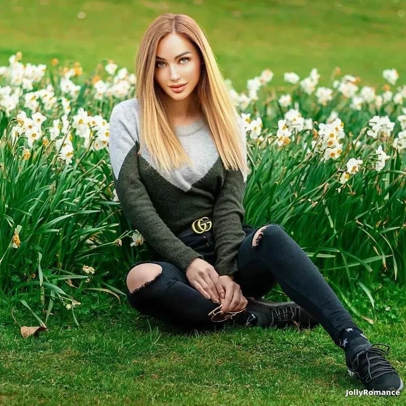 Nadiia Profile image 4