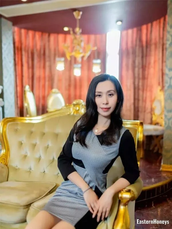 Shuyi Chen Profile image 1