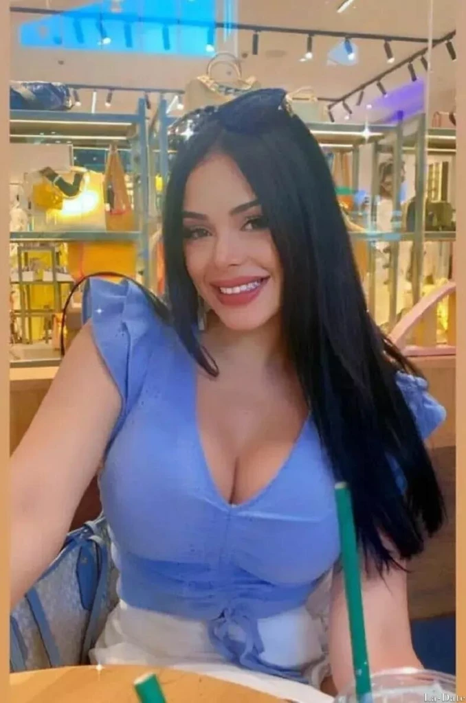 Aurakarina Profile image 2