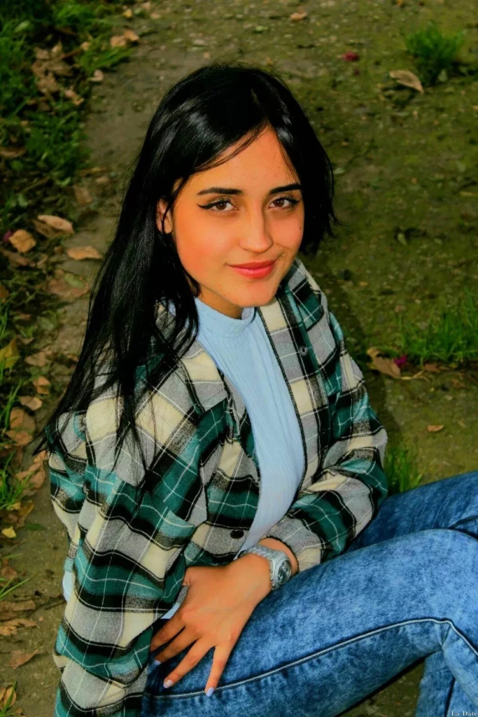 Steffania Profile image 3