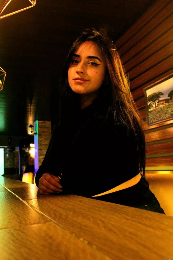 Steffania Profile image 2