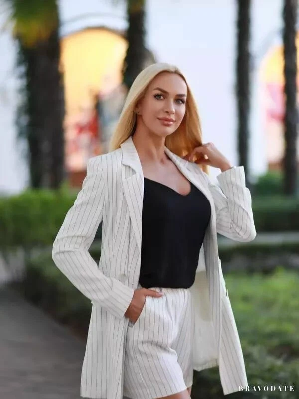 Katerina Profile image 3
