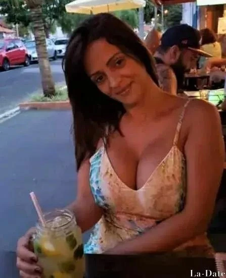 Yohana Profile image 1