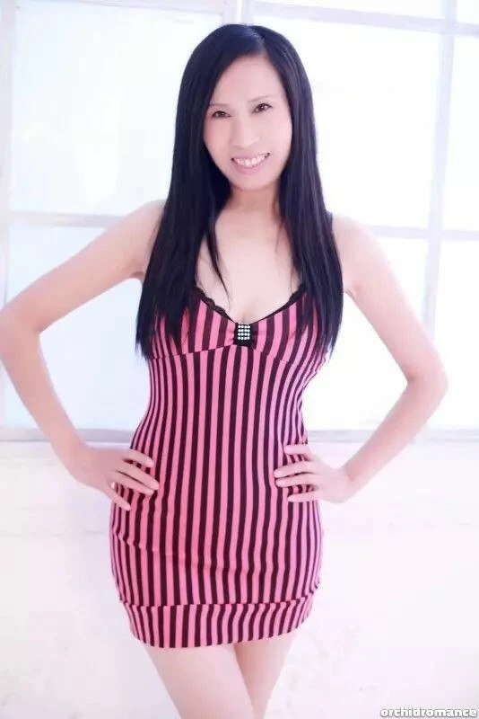 Bella Profile image 1