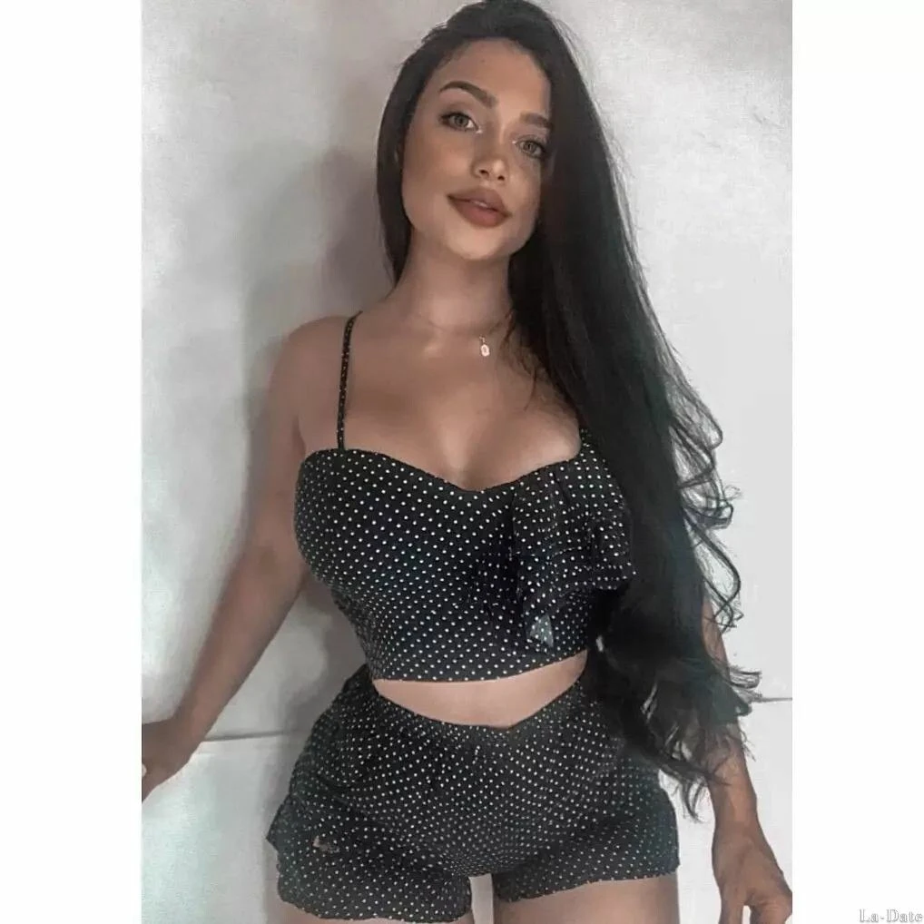 Marcela Profile image 3