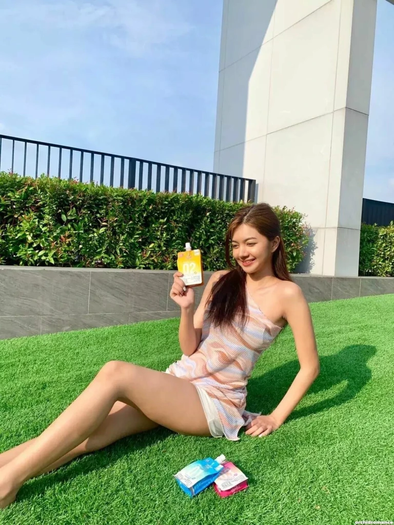 Linda Profile image 2