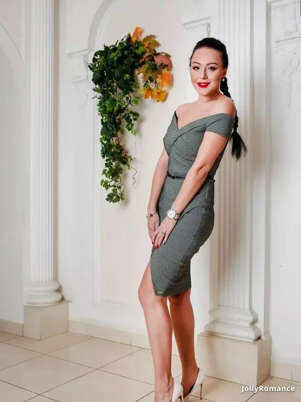 Kristina Profile image 4
