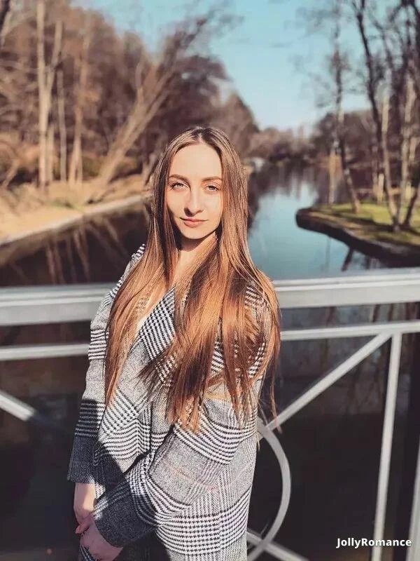 Mariya Profile image 2