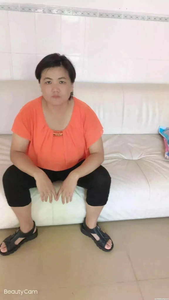Xiaoqing Profile image 2