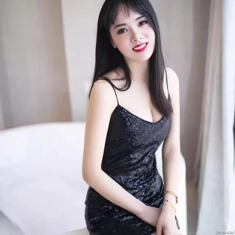 Jiayi Profile image 3