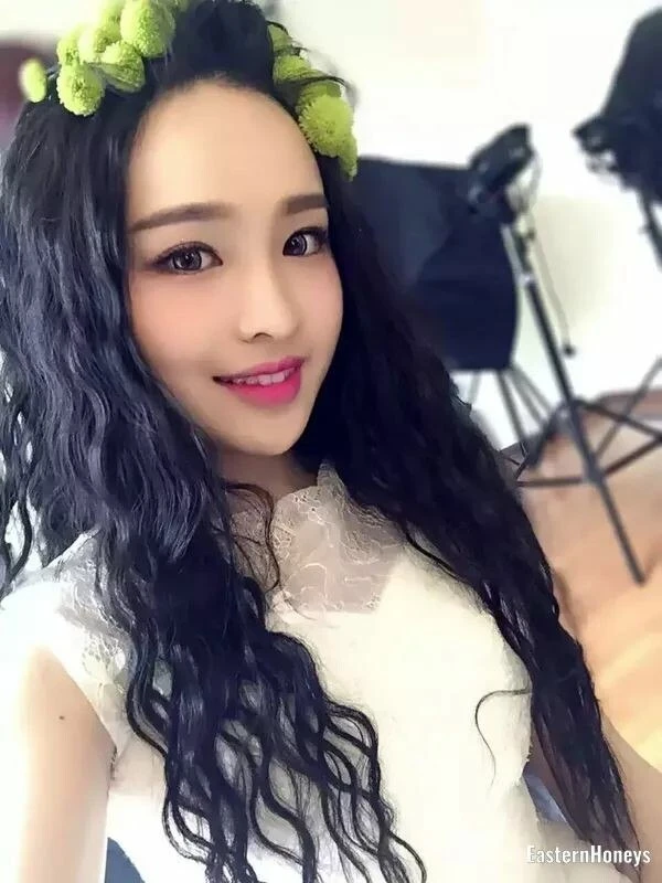 Sirong Profile image 4