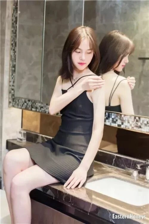 Gloria Wang Profile image 2