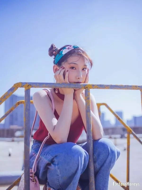 Lisha Profile image 2