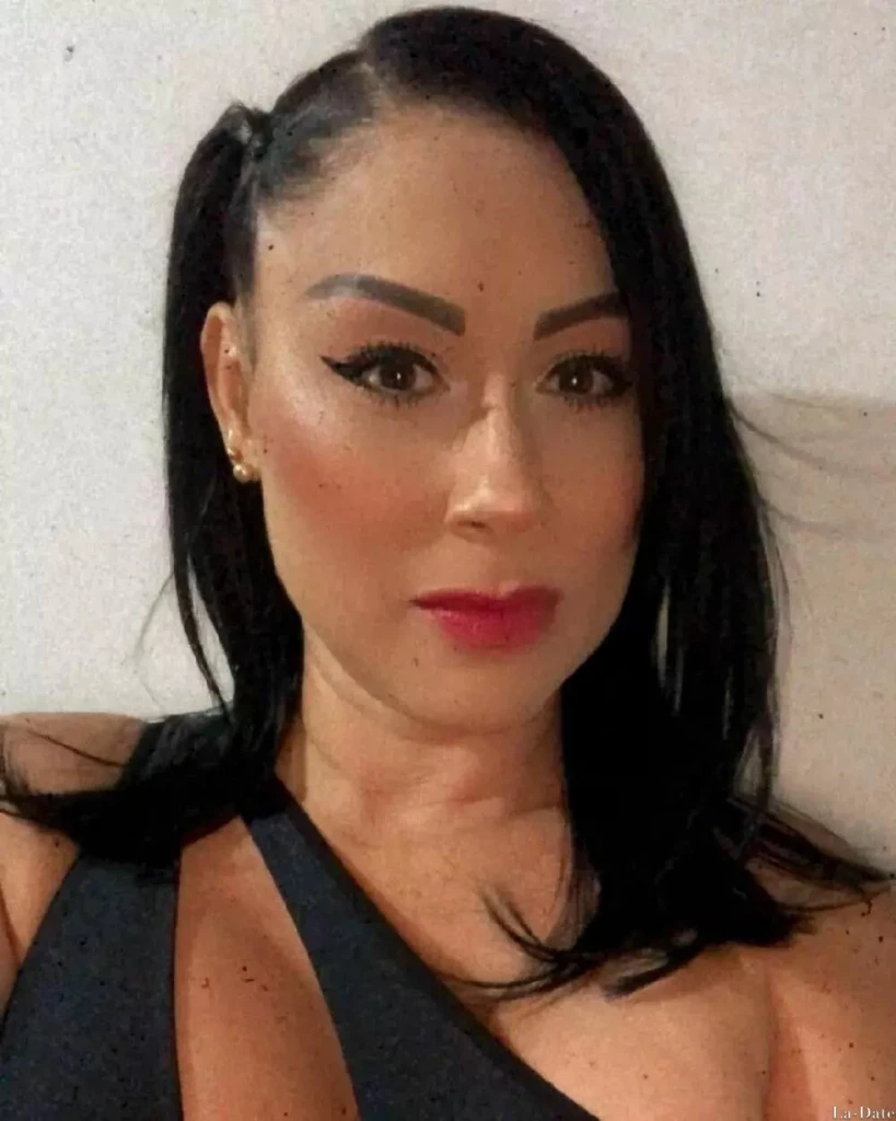 Manuela Profile image 1