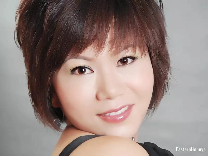 Tong Profile image 1