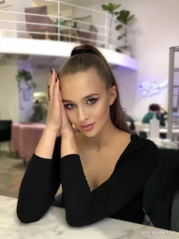 Victoria Profile image 2