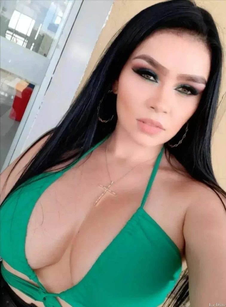 Victoria Profile image 1