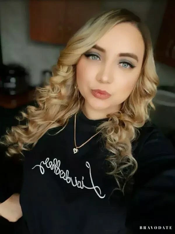 Dyana Profile image 1
