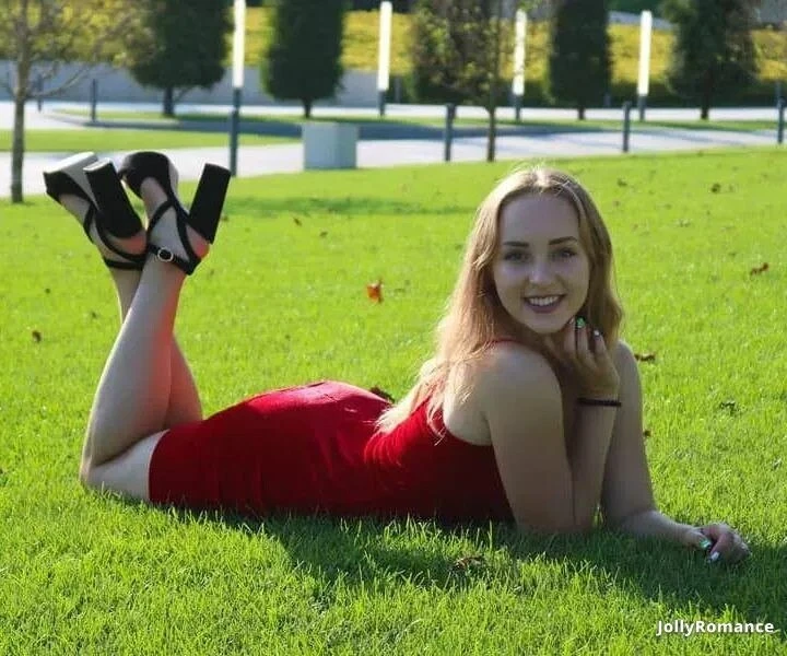 Lydmila Profile image 2