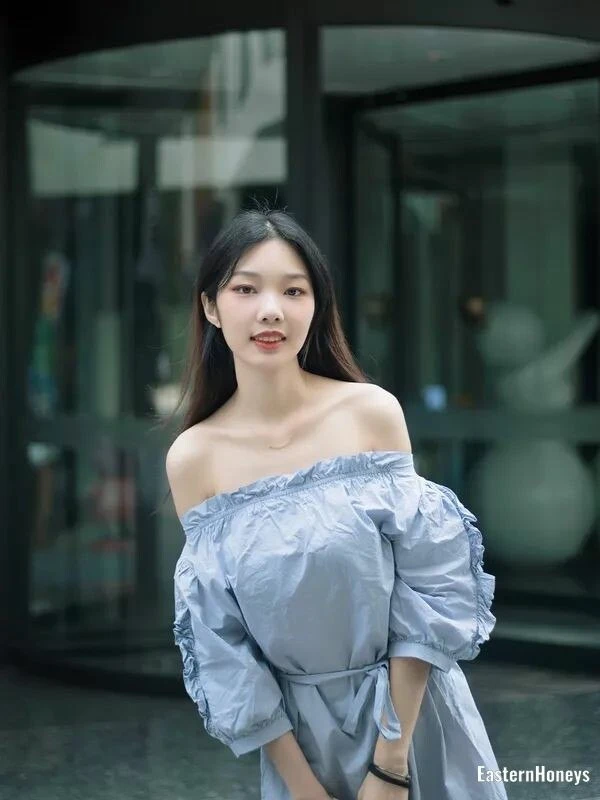 Xianying Profile image 3