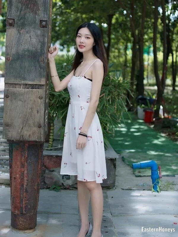 Xianying Profile image 1